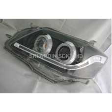 Toyota Camry 06-11 Black Projector Headlamp w Ring & LED